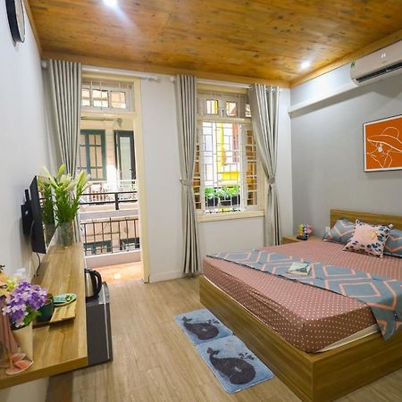 Radish Cathedral Homestay Hanoi Exterior photo