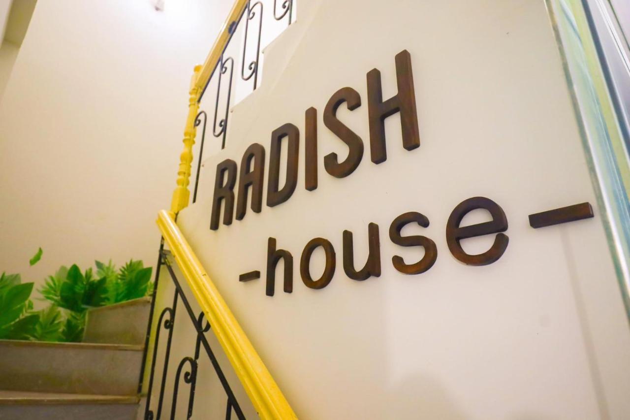 Radish Cathedral Homestay Hanoi Exterior photo